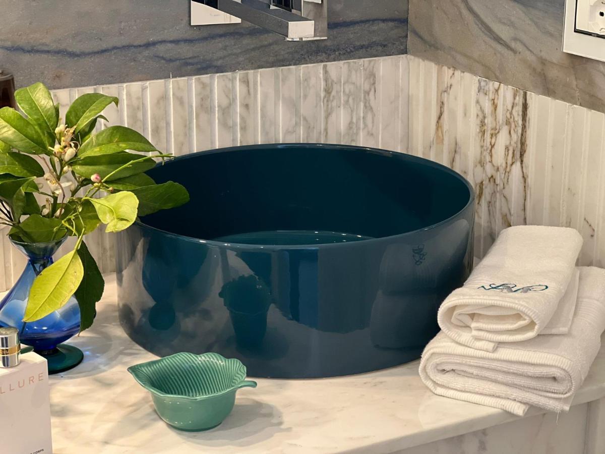 סורנטו Maison Lady Claudia Luxury Accommodation מראה חיצוני תמונה