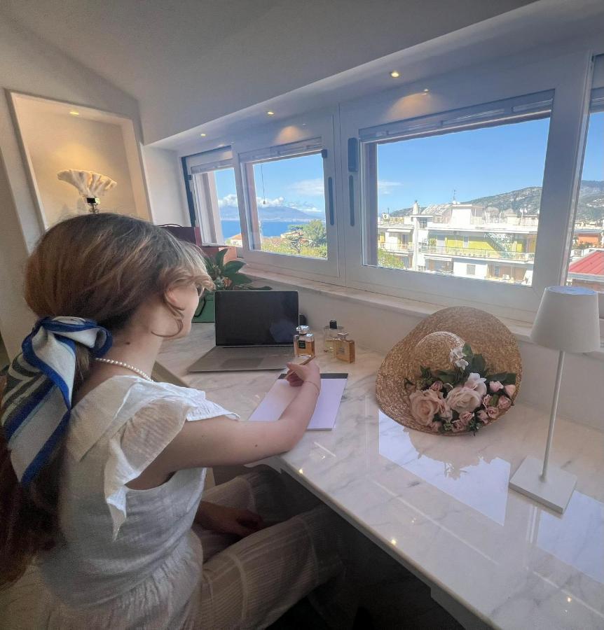 סורנטו Maison Lady Claudia Luxury Accommodation מראה חיצוני תמונה